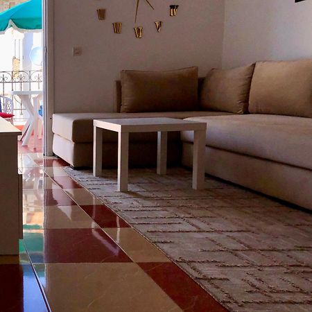 Joli Appart Avec Terrasse Au Centre Ville Tétouan Buitenkant foto
