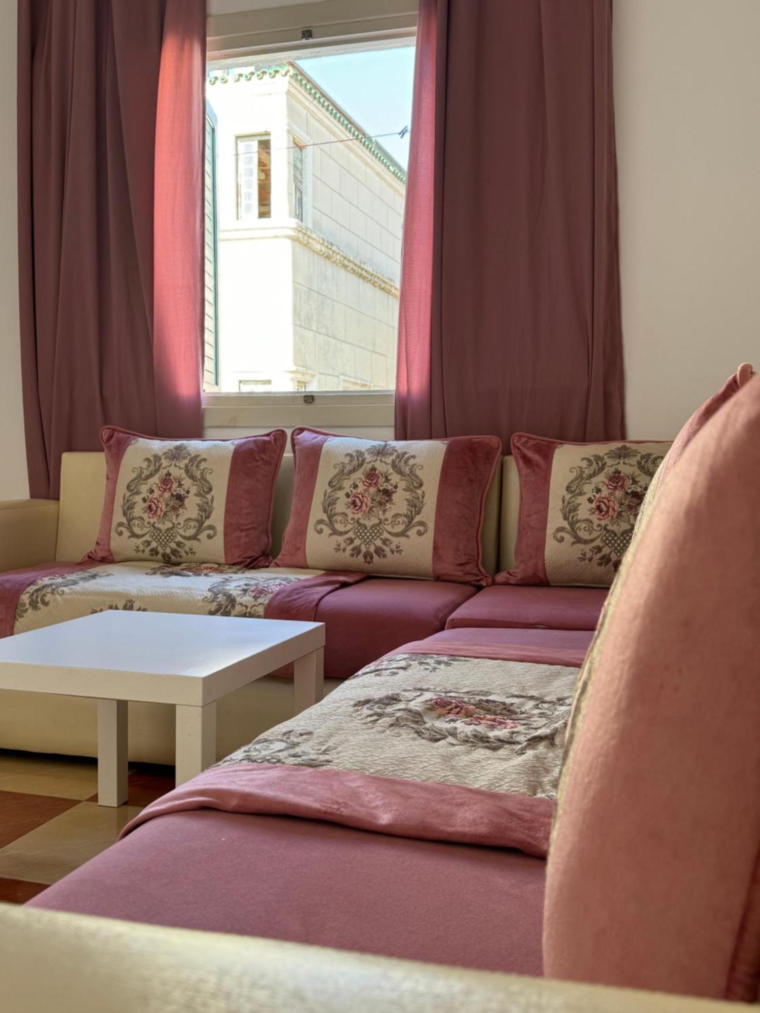 Joli Appart Avec Terrasse Au Centre Ville Tétouan Buitenkant foto
