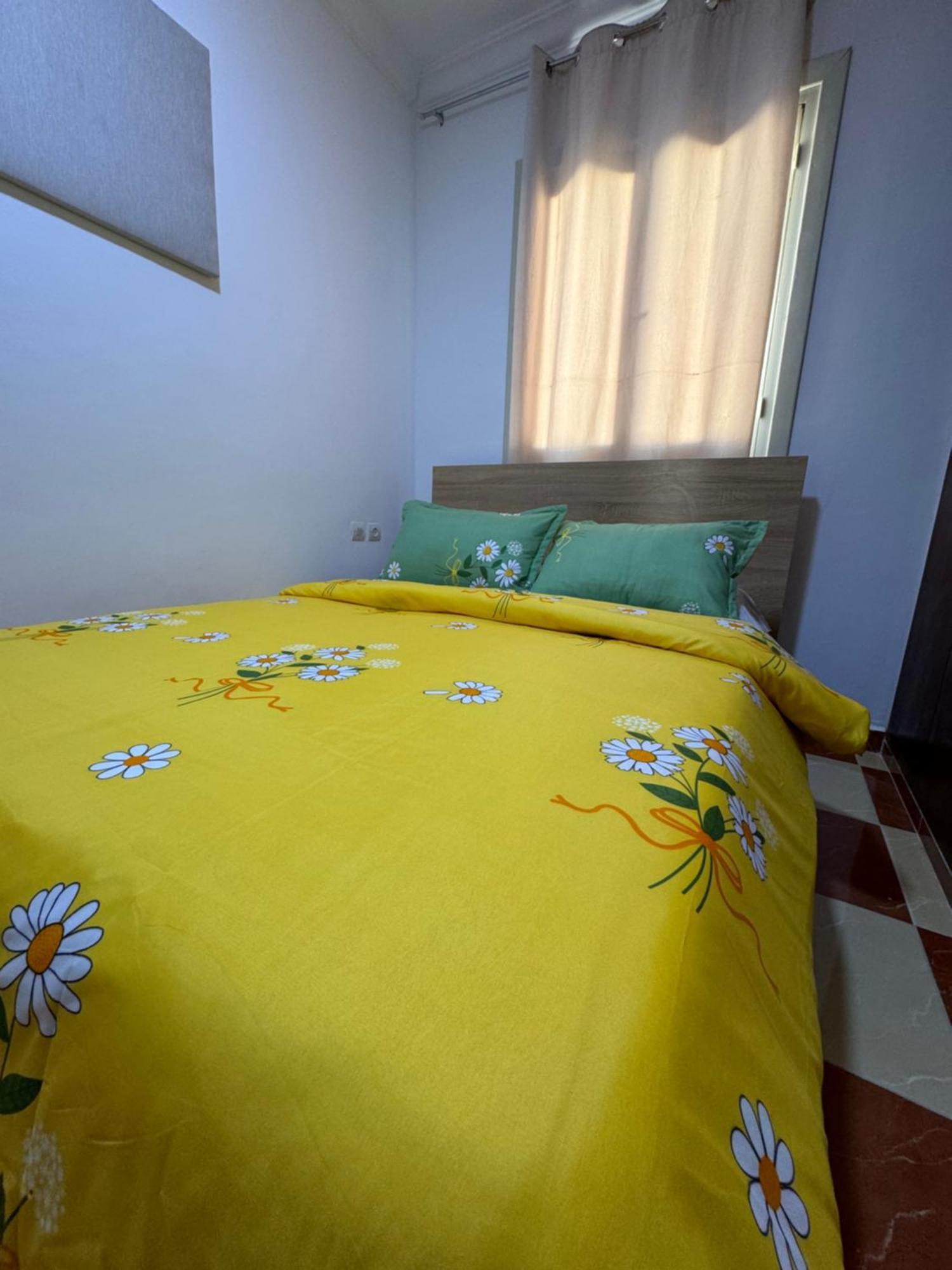 Joli Appart Avec Terrasse Au Centre Ville Tétouan Buitenkant foto