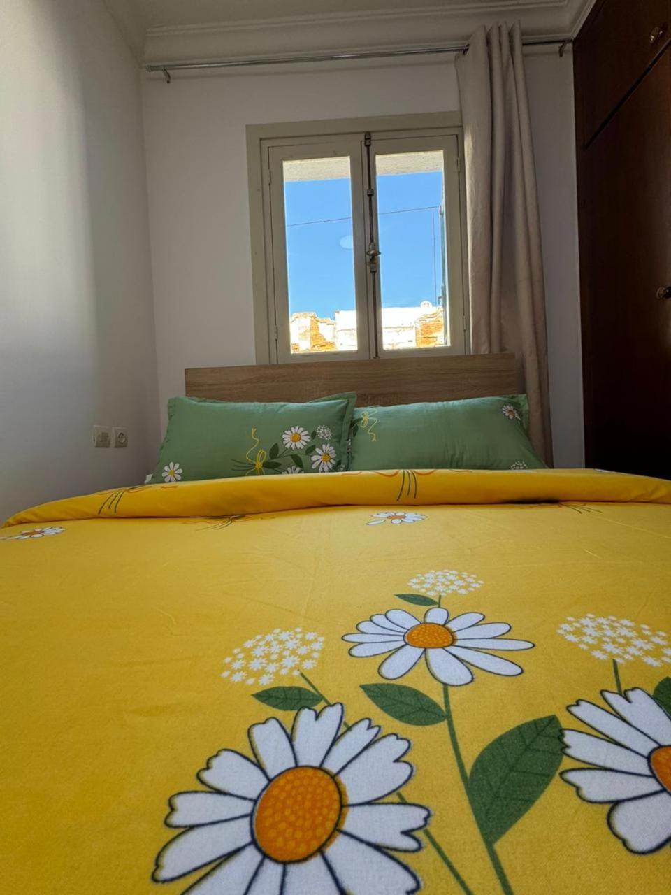 Joli Appart Avec Terrasse Au Centre Ville Tétouan Buitenkant foto